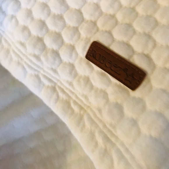 Bundle of 2 very cute party/holiday dresses. - Picture 7 of 10